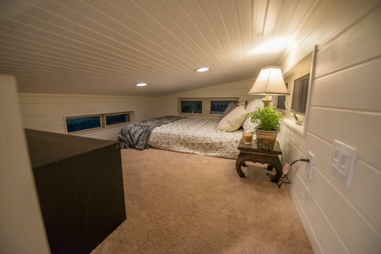 Elegant Tiny House in WacoâNear Magnolia Vila Exterior foto