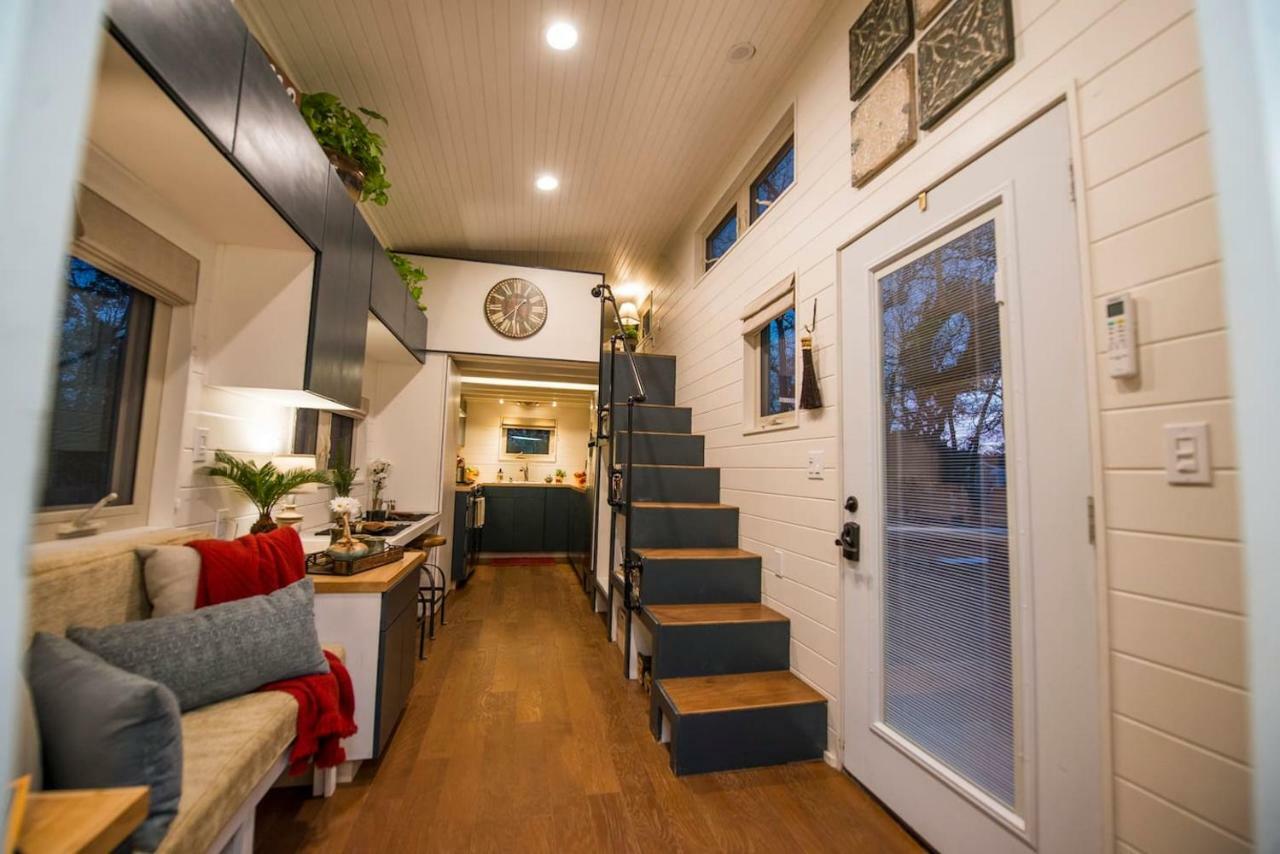 Elegant Tiny House in WacoâNear Magnolia Vila Exterior foto