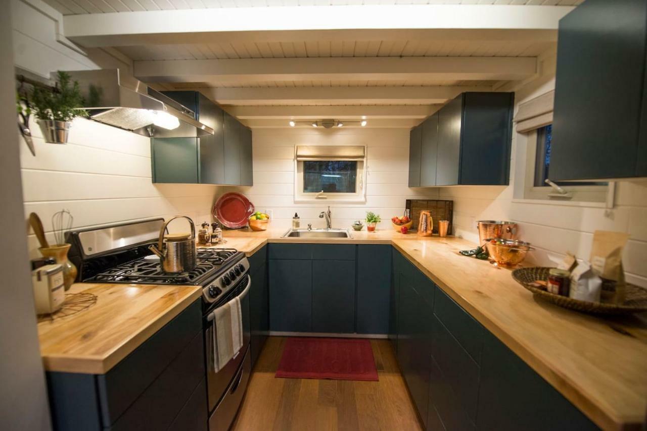 Elegant Tiny House in WacoâNear Magnolia Vila Exterior foto